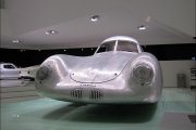 Porsche-Museum-009