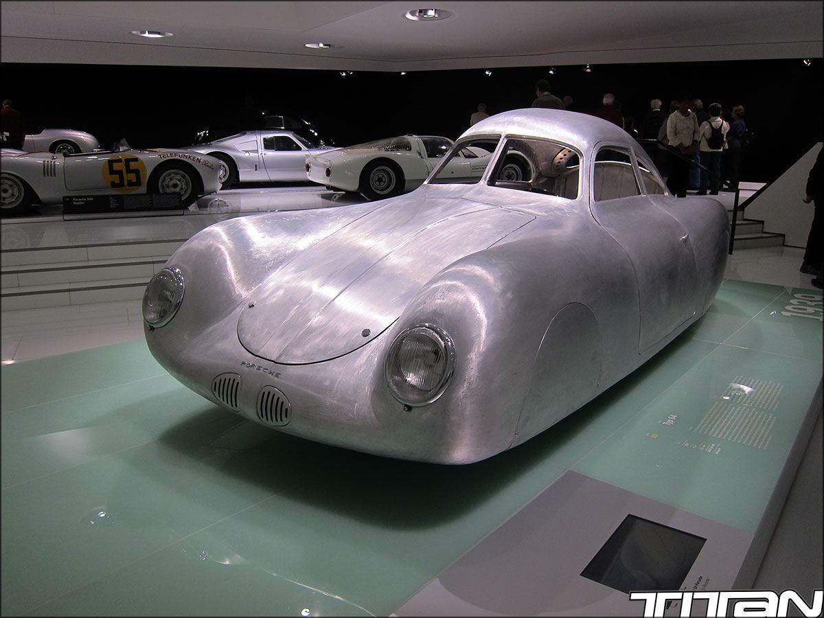 Porsche-Museum-010