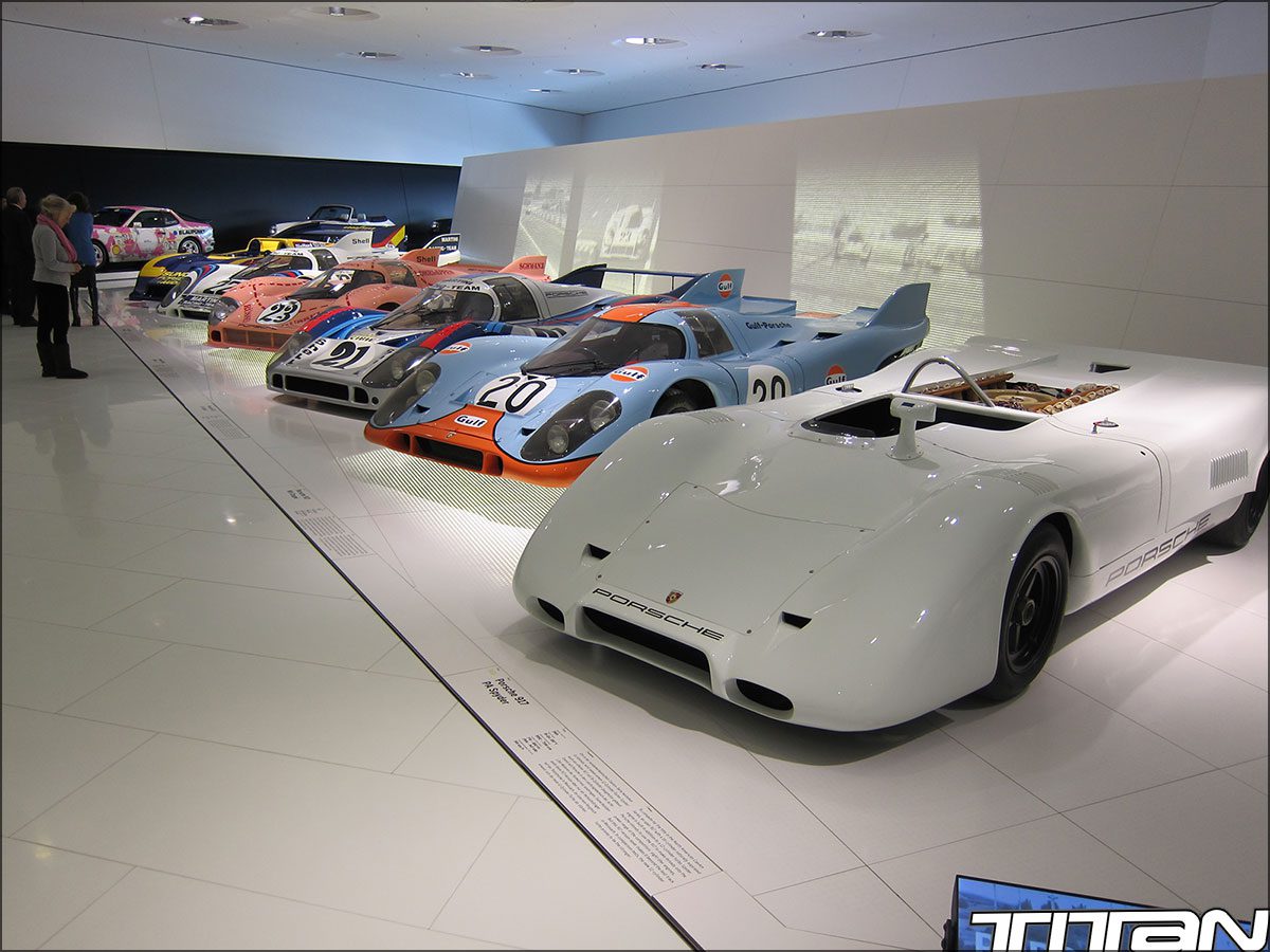 Porsche-Museum-245