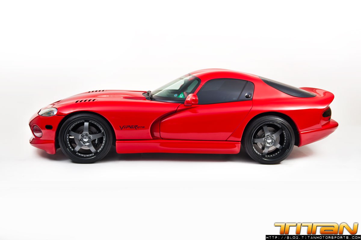 red-viper-03